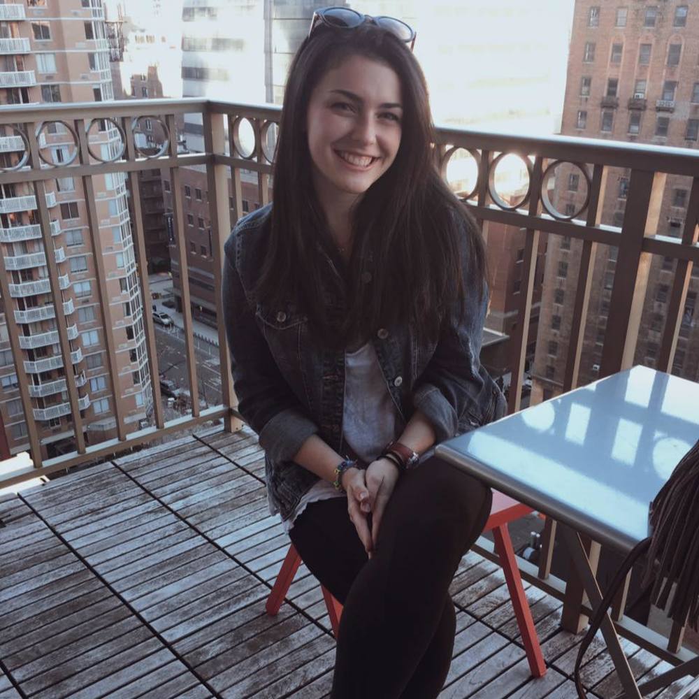 Meet your Posher, Lauren